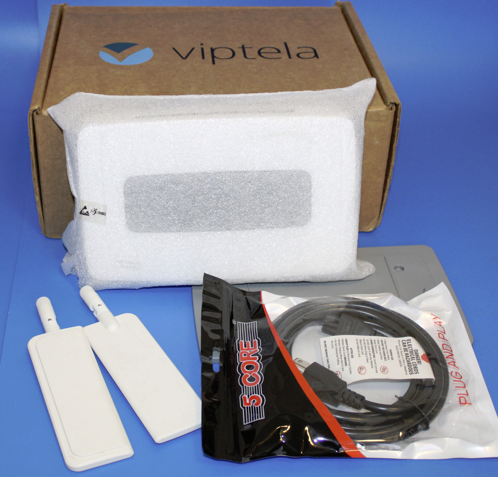 Cisco Viptela vEdge 100M Wireless Router VEDGE-100M-AC+ /Power Cord/Antenna