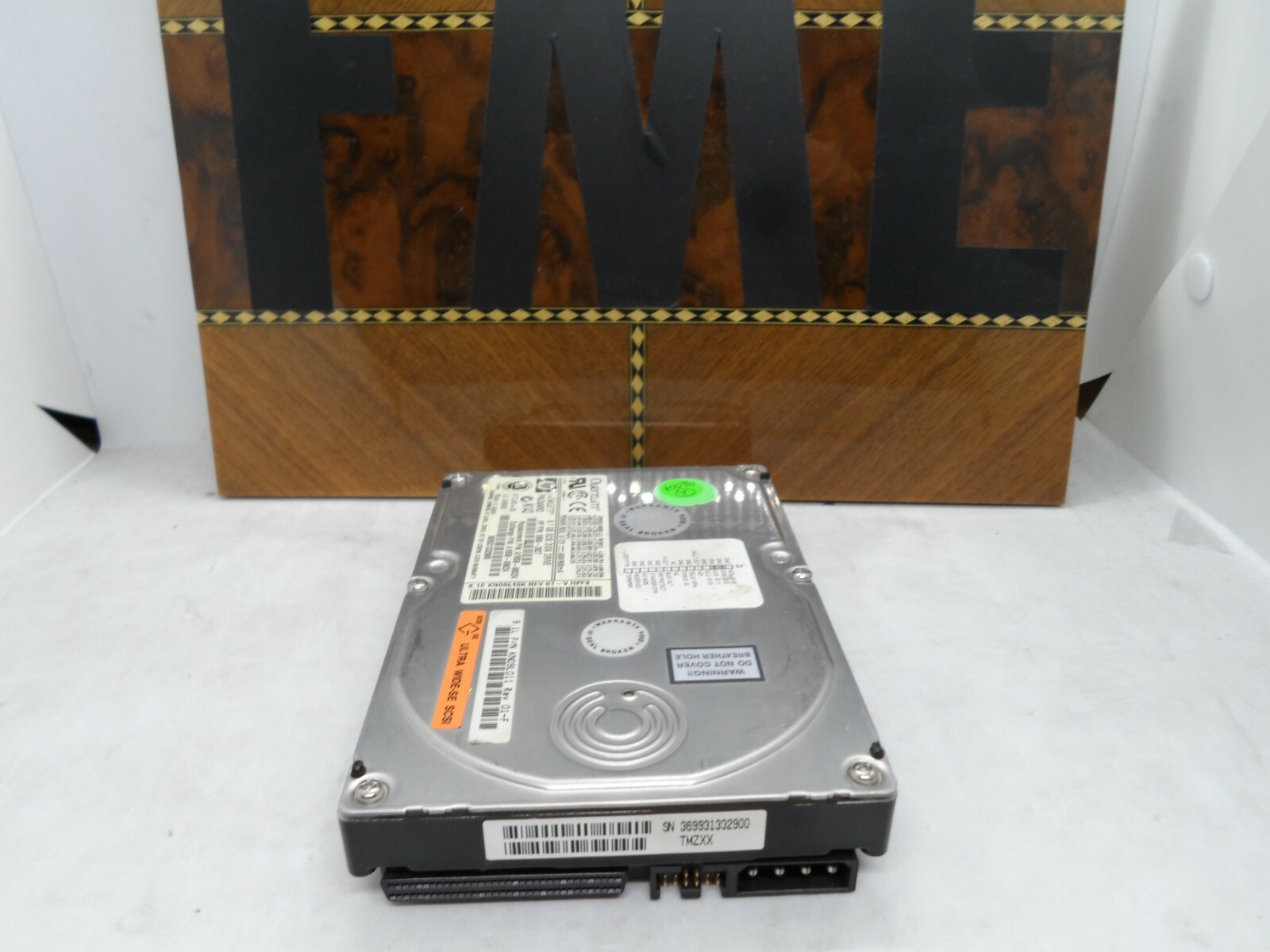 HP QUANTUM 9.1Gb SCSI 0950-2827 A1658-60024 A1658A 68Pin A4570A for B180L