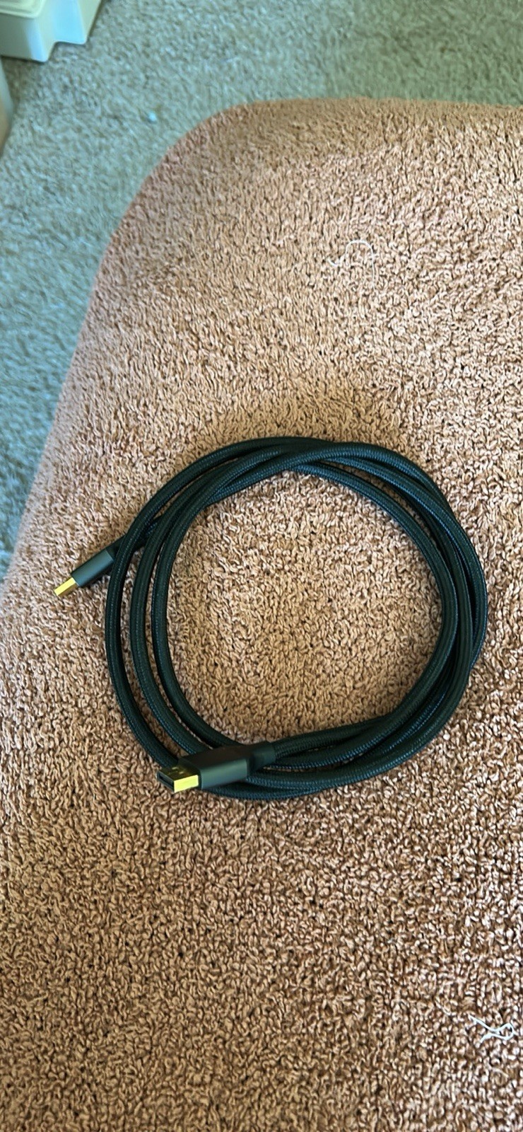 Insignia 6' DisplayPort Cable Black Braided Cable