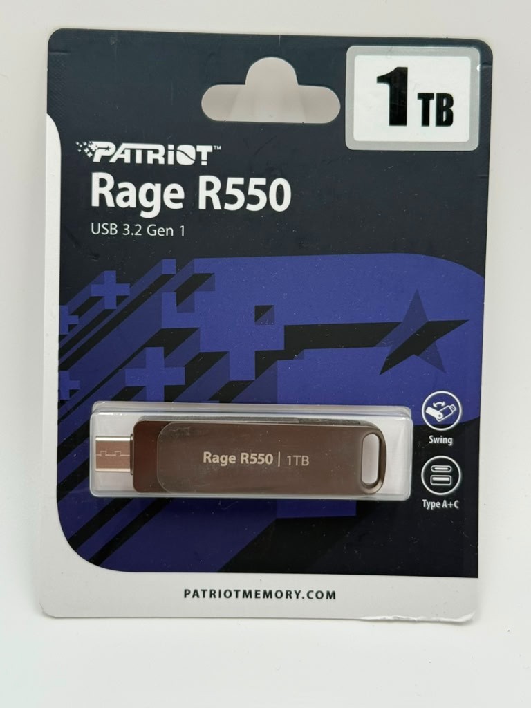 Patriot Rage R550 1TB USB 3.2 Gen 1 Type-A & Type-C Dual Flash Drive - Brand New