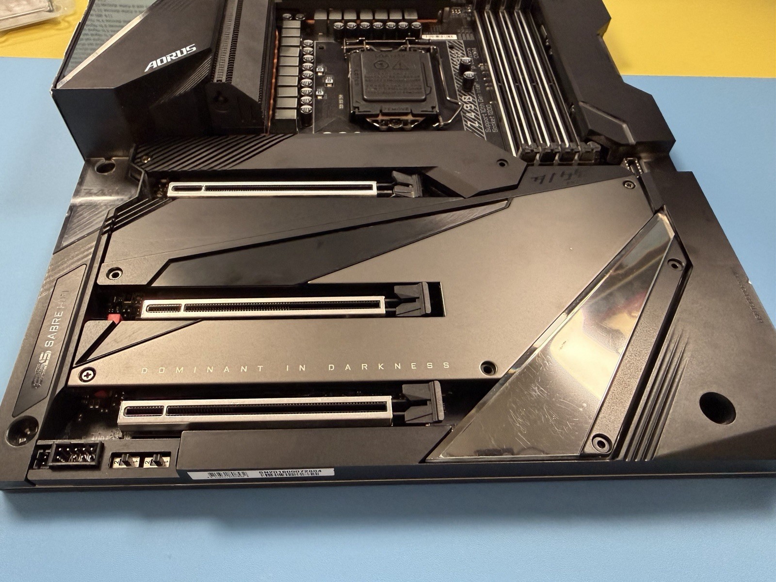 GIGABYTE Z490 AORUS XTREME motherboard LGA1200 USED