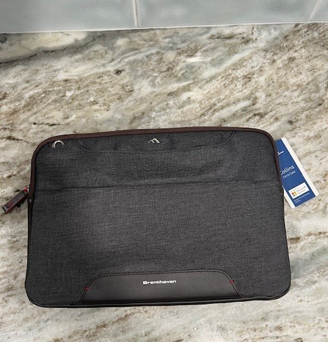 Brenthaven Collins Carry Case Rugged Protection From Compression NEW With Tags
