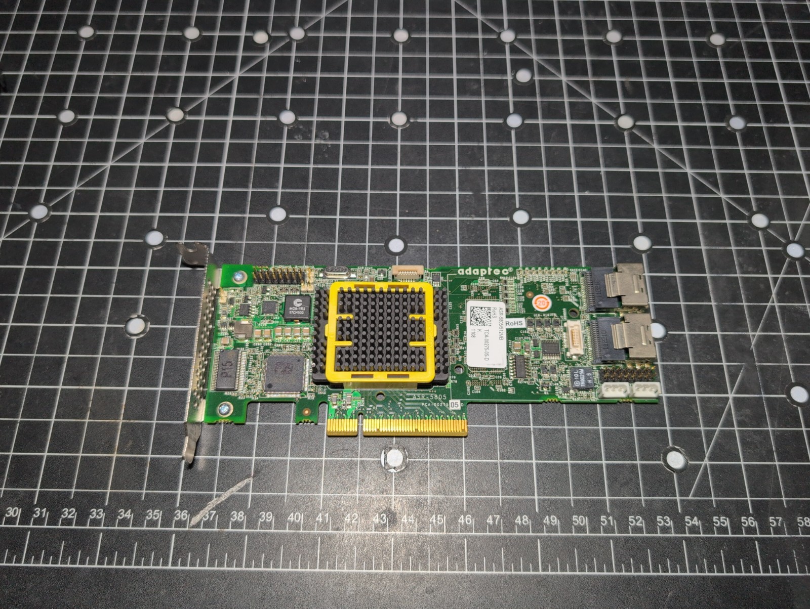 Adaptec ASR-5805/512MB 8-Port PCI-e SAS 2244100-R RAID Controller Card And Cable