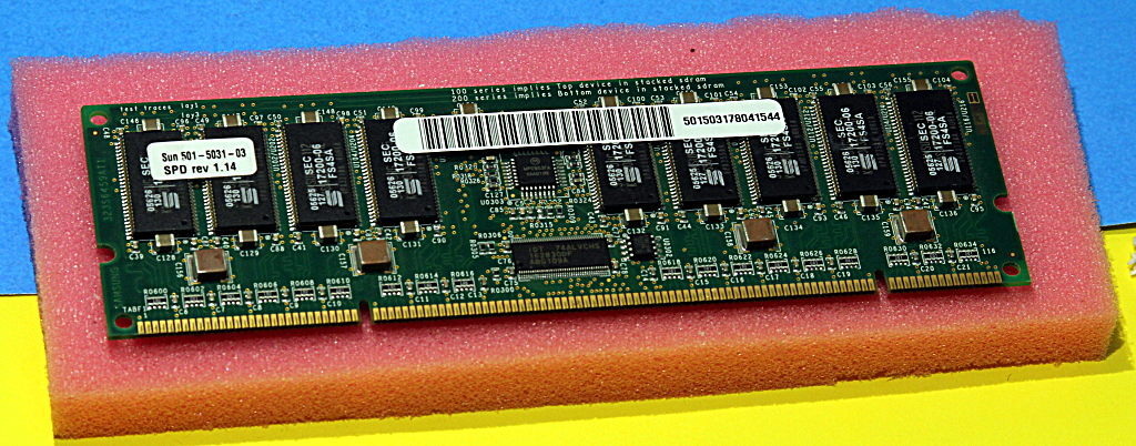 501-5031 SUN MicroSystem X7052A 1GB SDRAM M323S6459AT2-C1LS0 for SUNFIRE 280R