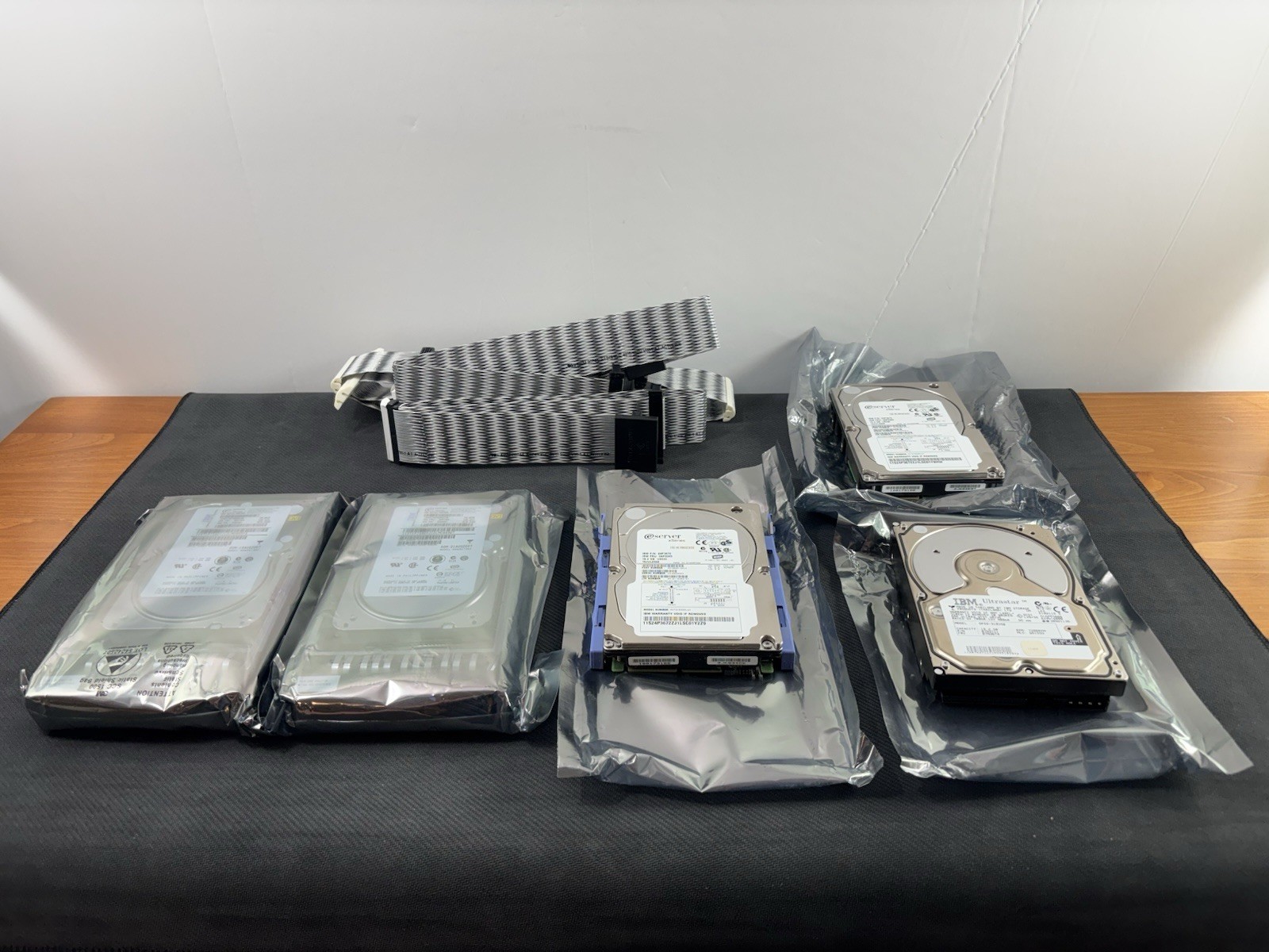 LOT of 5 IBM SCSI Drives: 3 x 18.2GB & 2 x 73.4GB