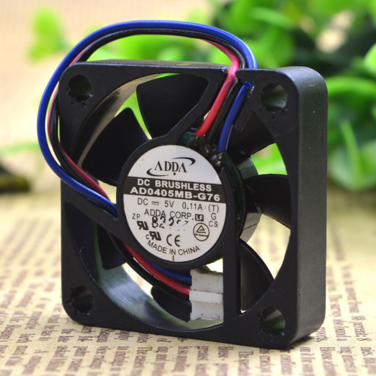 ADDA AD0405MB-G76 5V 0.11A 4CM 4010 3-wire chassis industrial cooling fan small