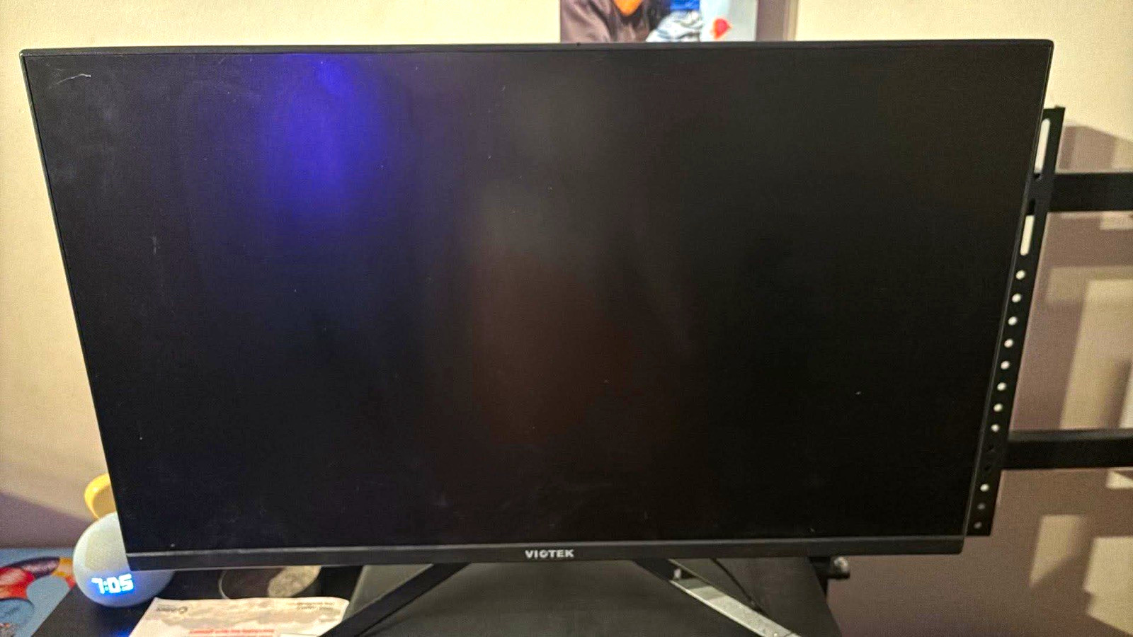 Viotek GN27DB 27" Curved Gaming Monitor QHD 2560x1440 144Hz 1ms HDMI