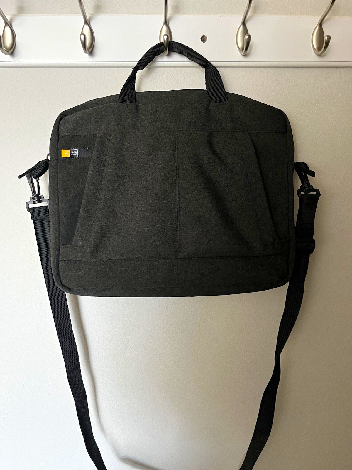 Case Logic Padded Black Nylon Shoulder/Messenger Laptop Bag for 13 in LNEO-215