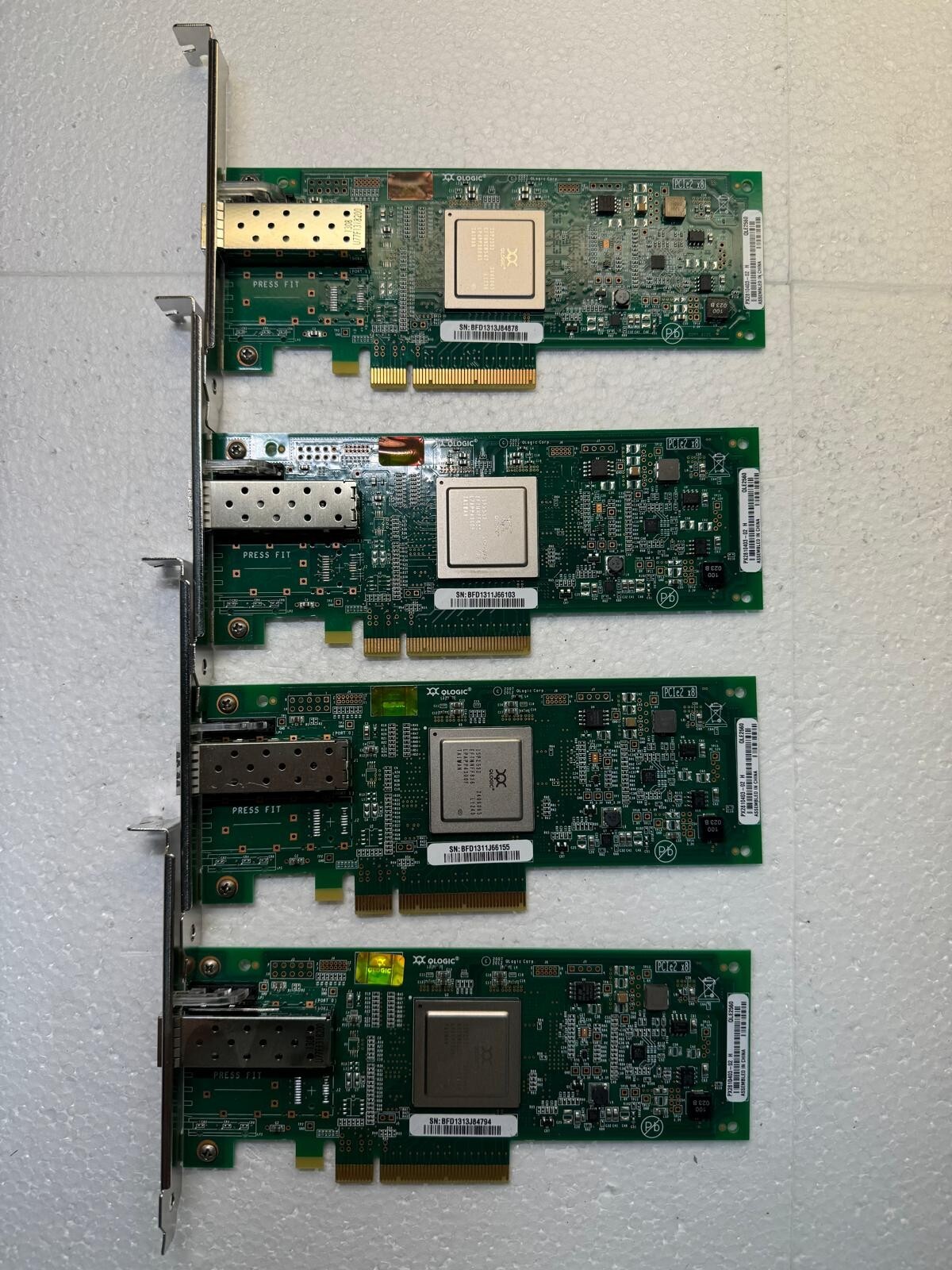 Lot of 4 QLogic QLE2560 PX2810403-02 B Single 1-Port PCI-e Fibre Channel 8GBPS
