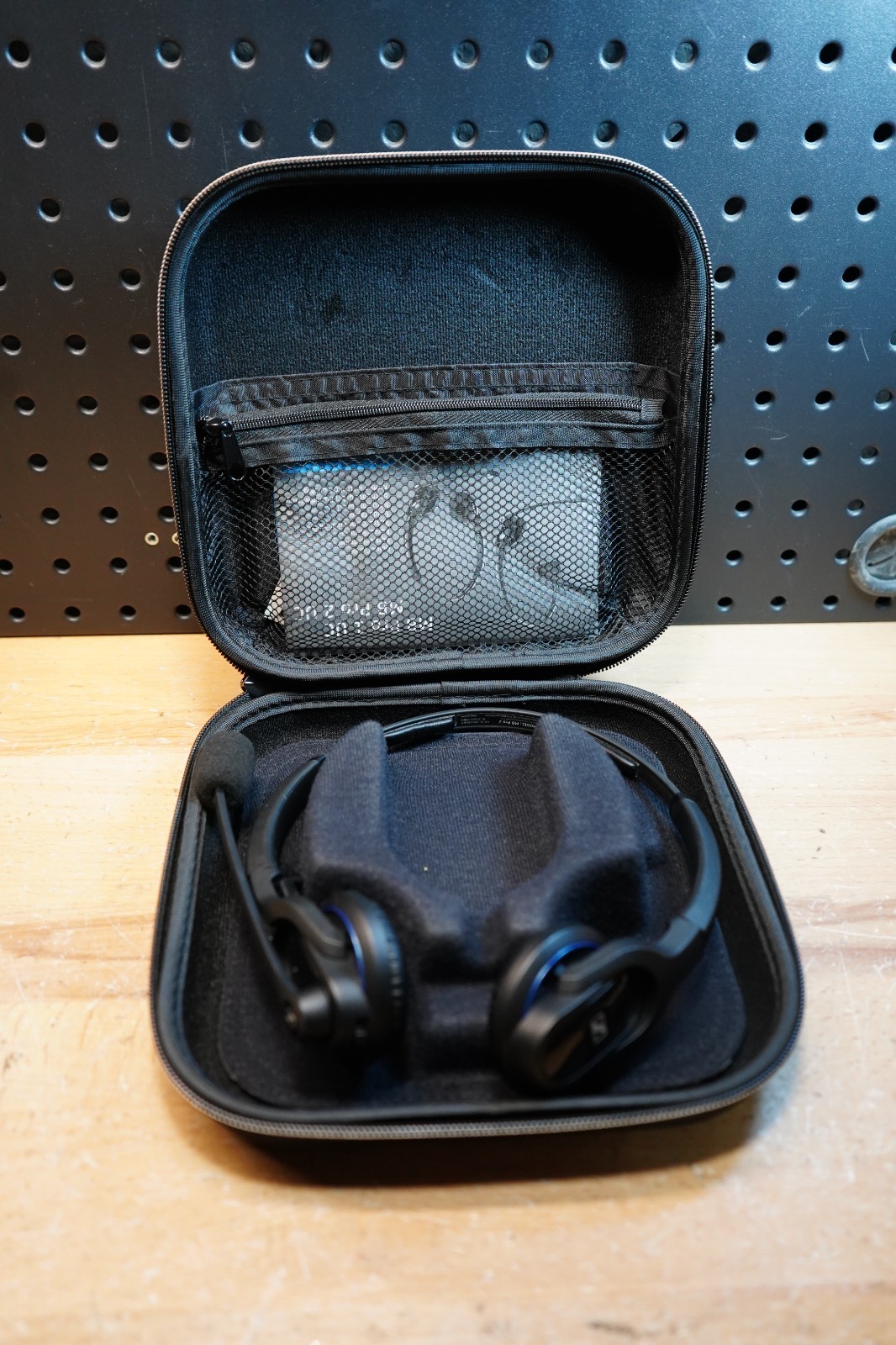 (G) Sennheiser MB Pro 2 Dual-Sided Wireless Bluetooth Headset w/ Case No Dongle