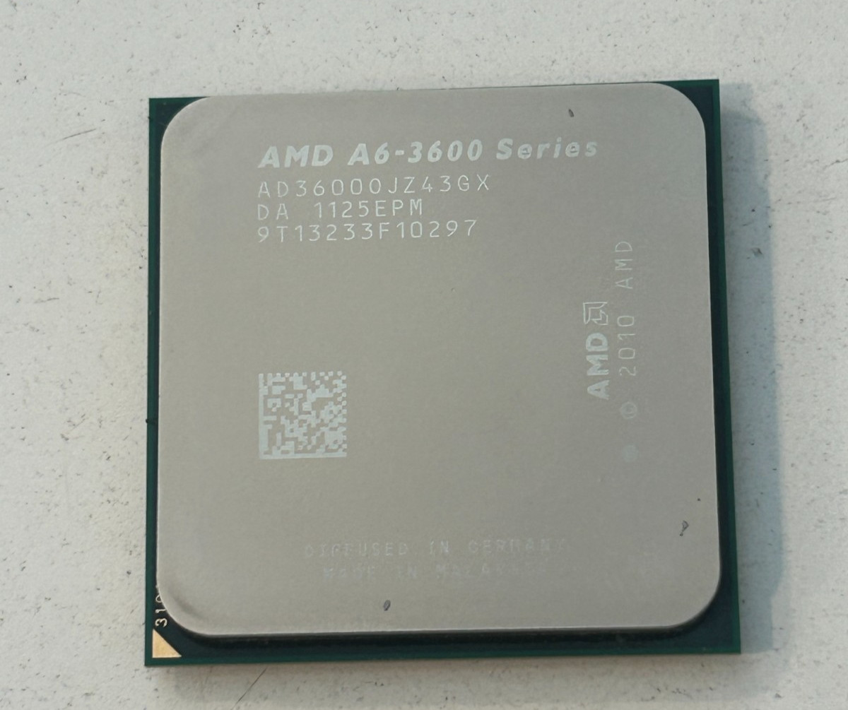 AMD A6-3600 2.1 GHz Socket FM1 Desktop CPU Processor AD3600OJZ43GX