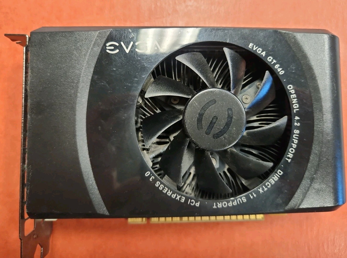 EVGA GeForce GT 640 (02G-P4-2643-KR) 2GB DDR3 PCI Express Graphic Card