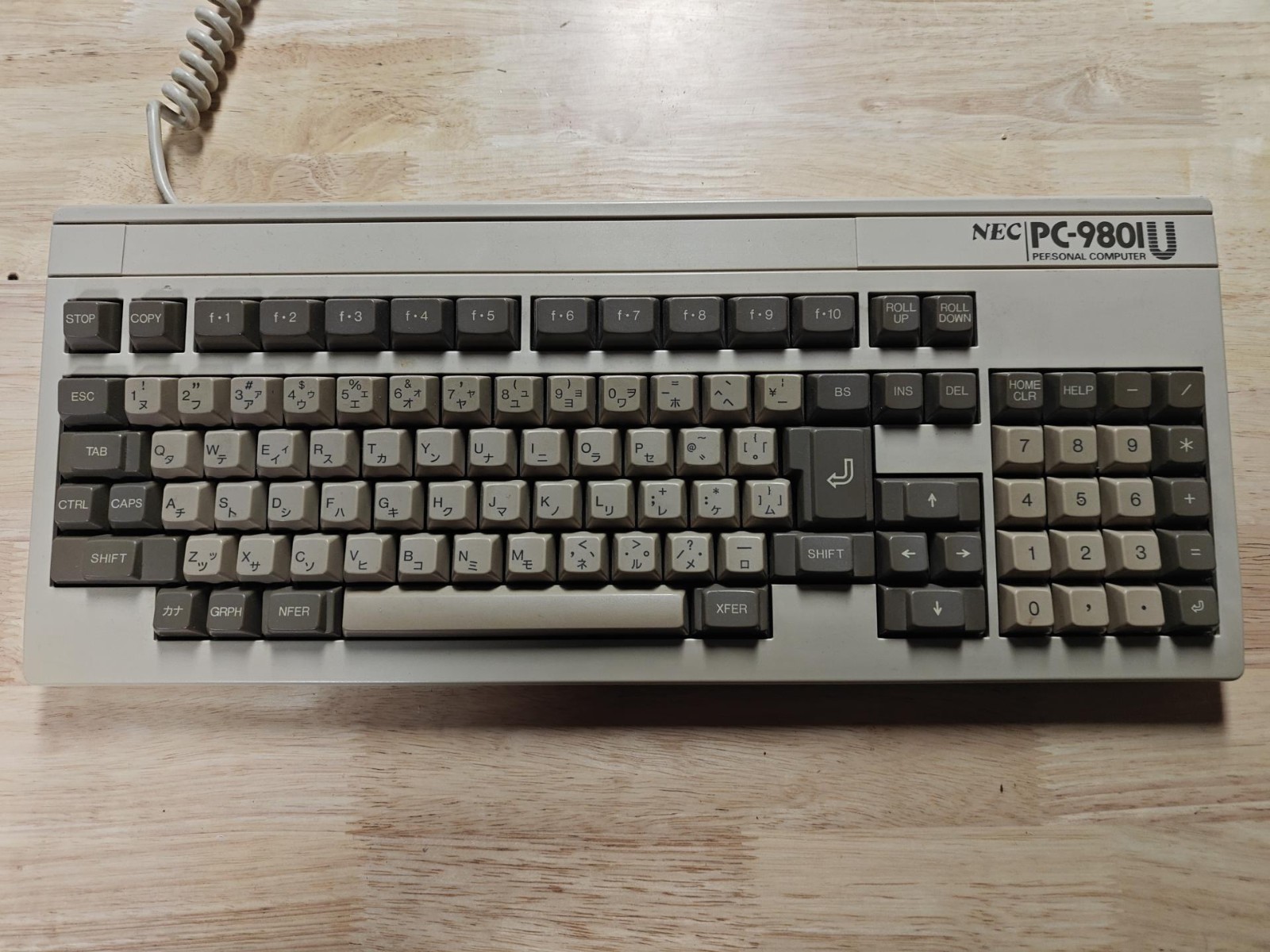 NEC PC-9801 Vintage Japanese Keyboard PC-98 JIS Retro Computer 8-Pin