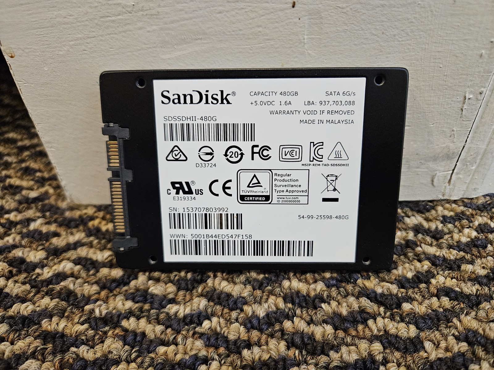 SanDisk Ultra II 480GB 2.5" SDSSDHII-480G SSD SATA III - Wiped  98% Health