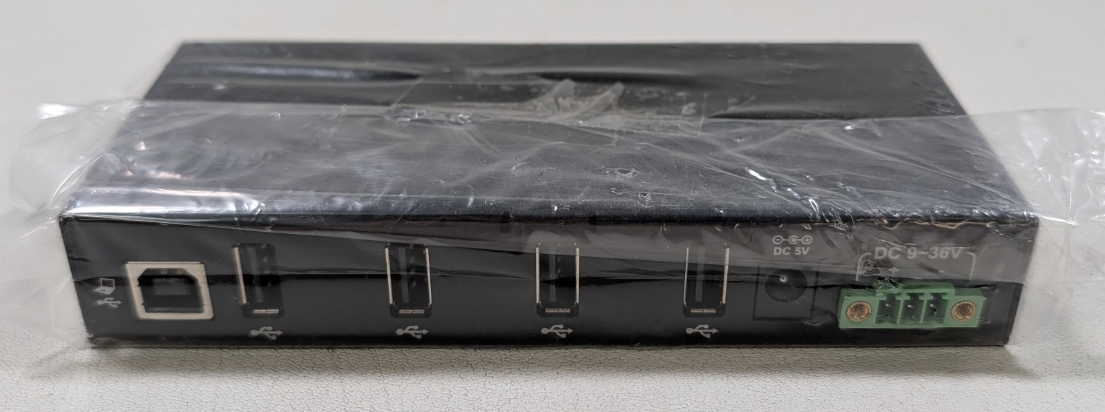 Tripp Lite U223-004-IND 4-Port USB 2.0 Industrial Hub - New Open Box - Unit Only