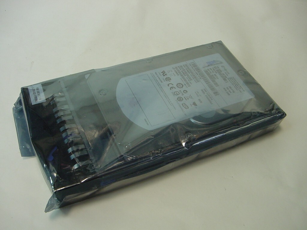 NEW SEALED - IBM eSERVER HARD DRIVE 300.0 GB 10K RPM SCSI U320