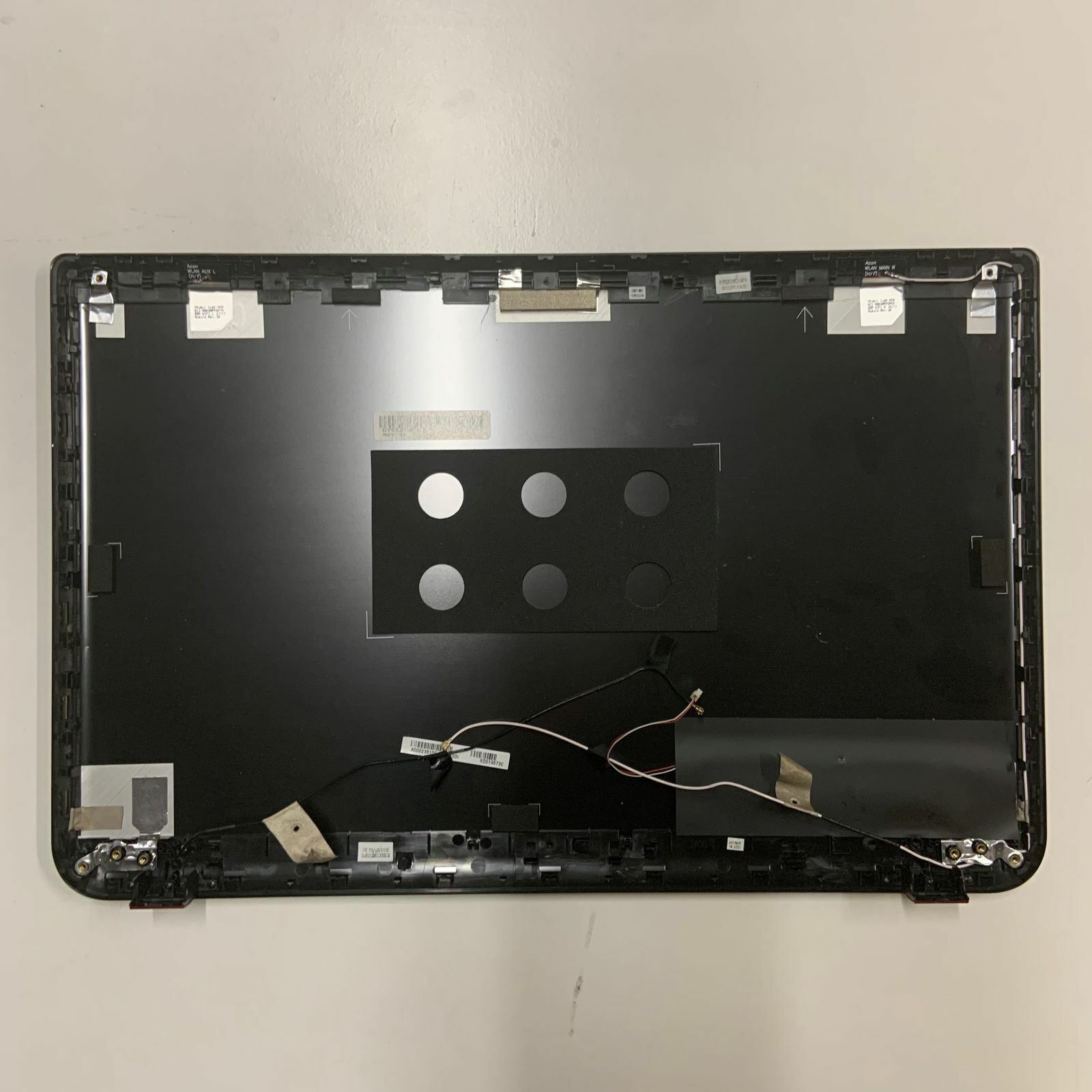 Genuine Toshiba Qosmio X70 Series Back Cover With Wifi Antenna Cables A000238100