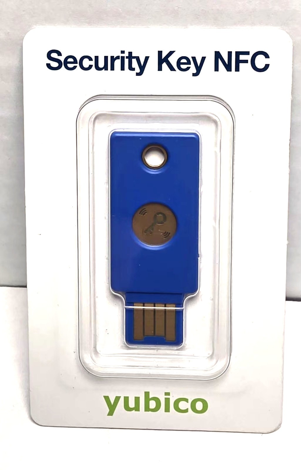 Yubico Security Key NFC - USB-A FIDO2 U2F 2FA Authentication Key - Blue - NEW