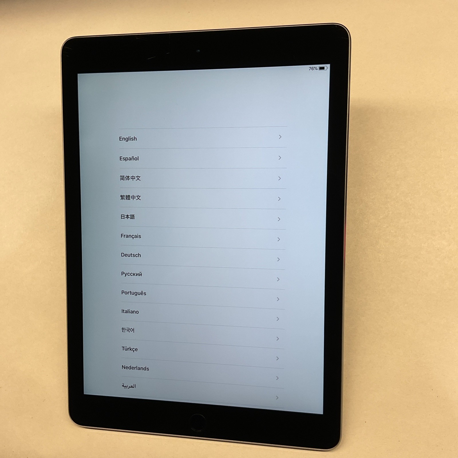 LOT OF 5 Apple iPad Air 1st Generation A1474 16 GB Wi-Fi 9.7 in Gray FREE S/H