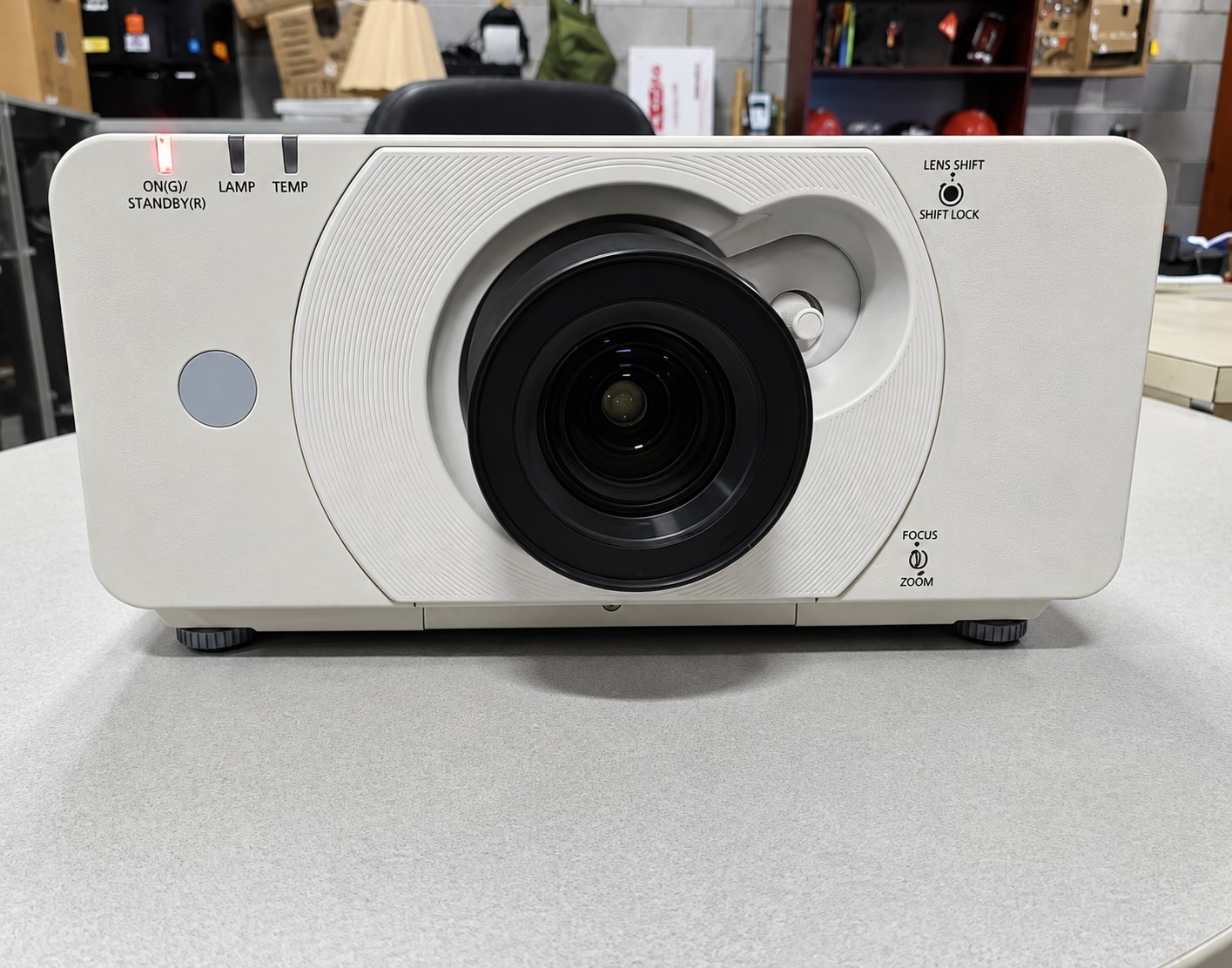 Panasonic PT-DZ570U Professional  Projector – 4,000 Lumens – 8 TOTAL Lamp Hrs