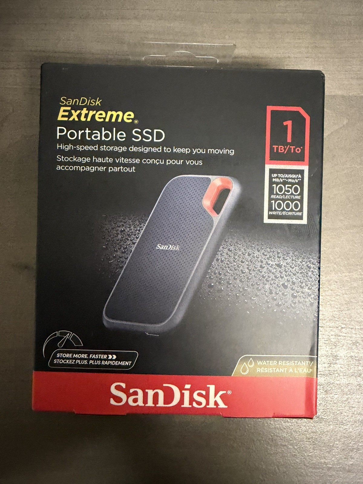 SanDisk Extreme Portable SSD 1TB USB-C USB 3.2 Gen 2 External SSD 1050MB/s
