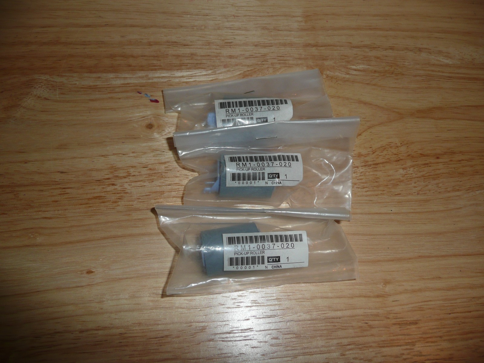RM1-0037-020 HP 4200 4300 4250 4350 4700 PICKUP FEED ROLLER (NEW)  SET OF THREE