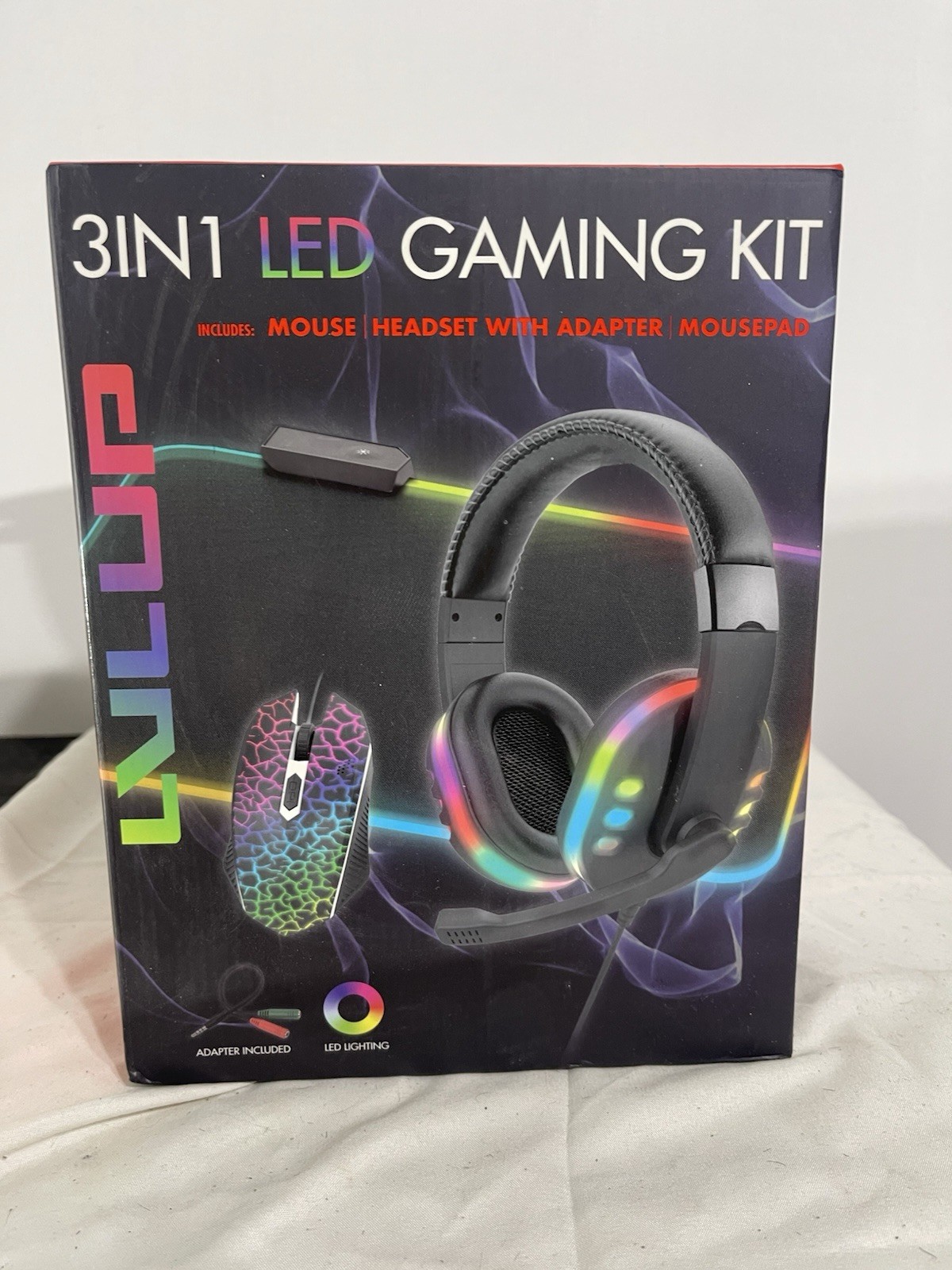 Vivitar LVLUP 3IN1 LED Gaming Kit Wired Mouse Headset Mousepad LED 1600 DPI