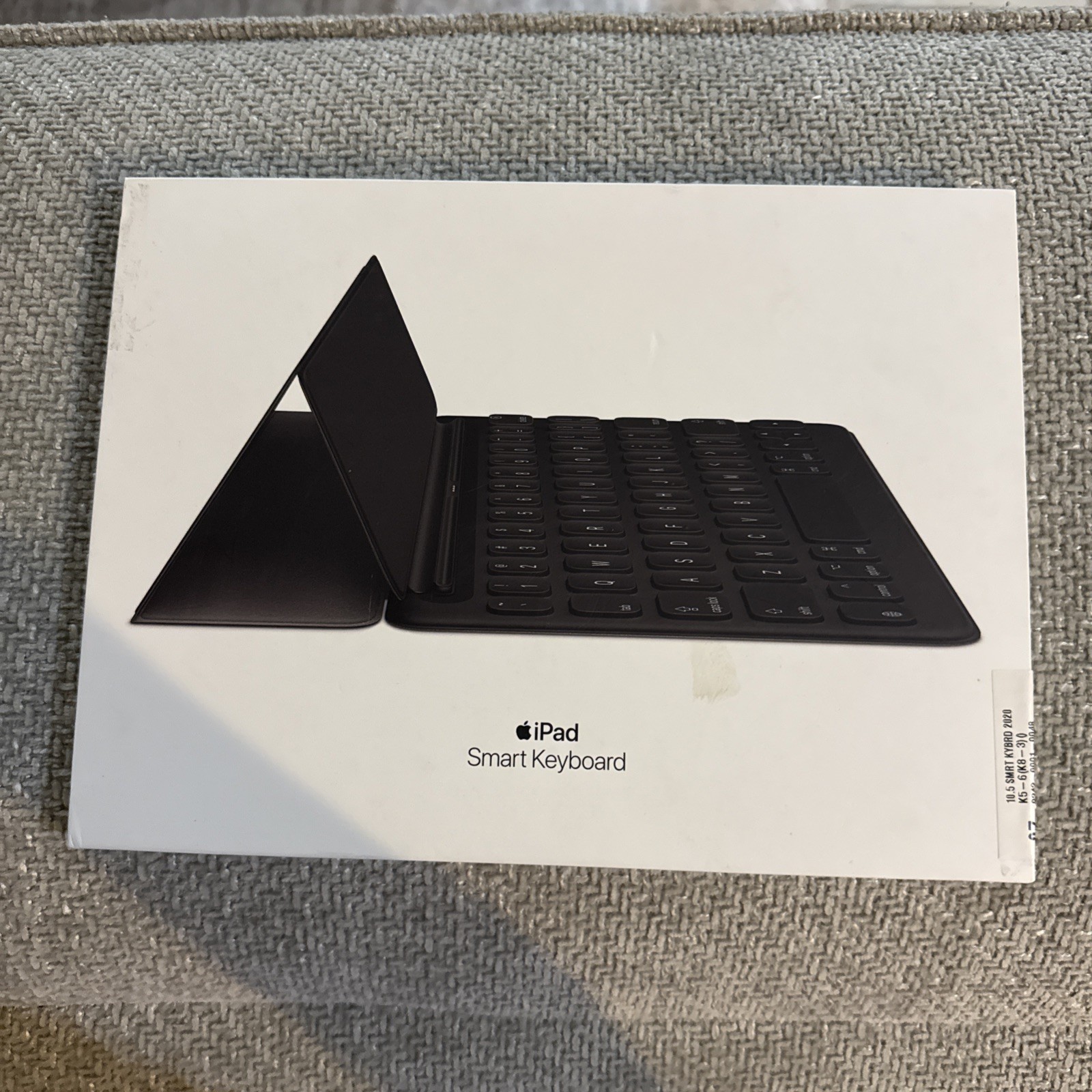 Apple Smart Keyboard for iPad MX3L2LL/A  Gen 7, iPad Air Gen 3 & iPad Pro 10.5"