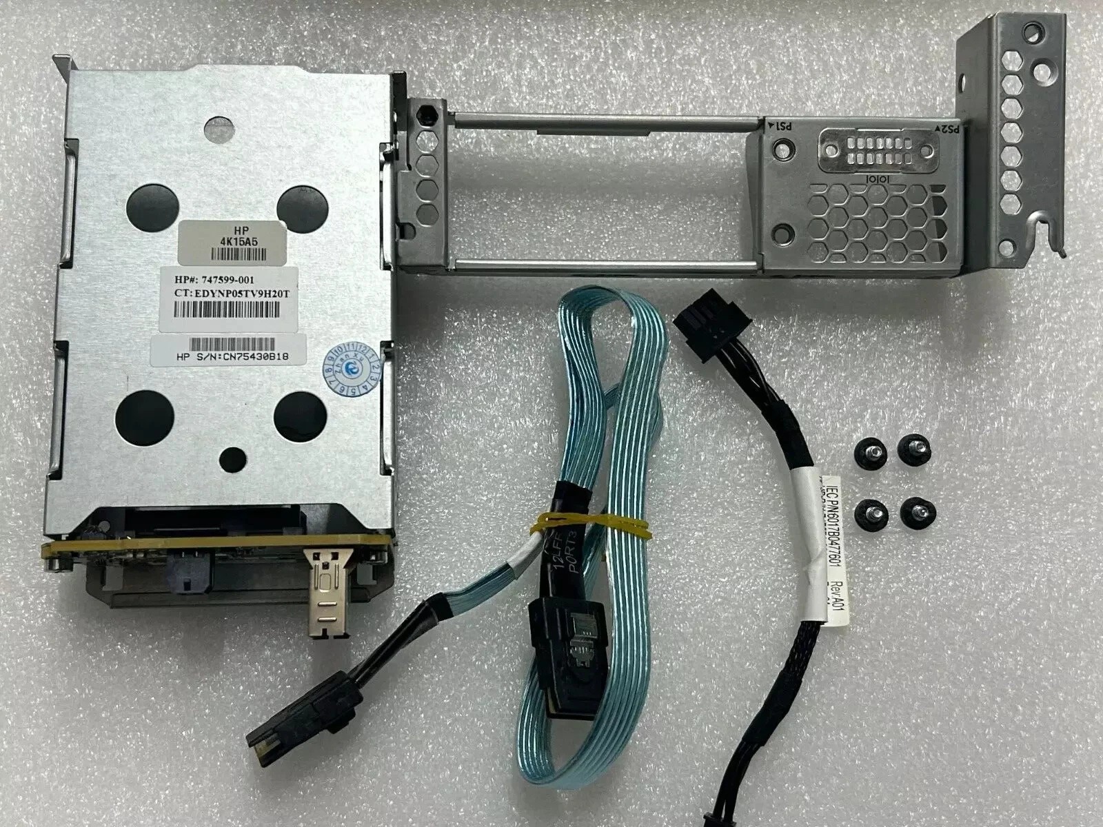 777280-001 USK HP DL380 G9 2xSFF HDD Backplane w/Cables 747599-001 777840-001