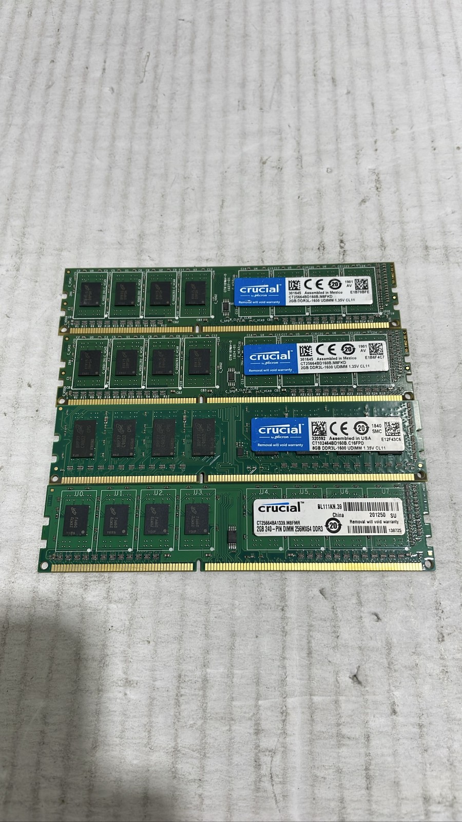 Crucial CT102464BD160B.C16FPD 8GB Crucial CT25664BA1339 4GB RAM Memory Lot of 4