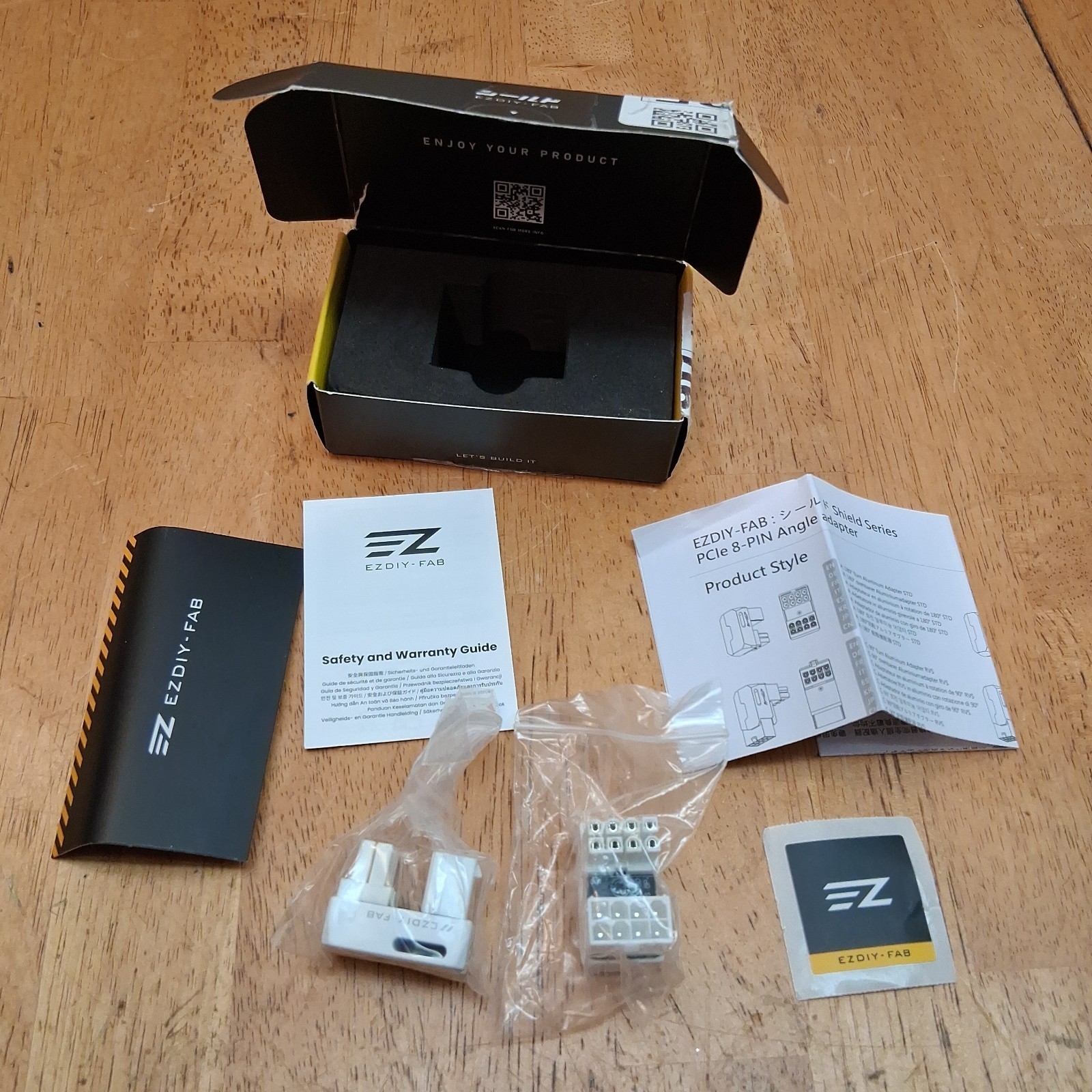 EZDIY-FAB Shield Series 8-Pin PCIe GPU Power Adapter 180-Degree Angled Connector