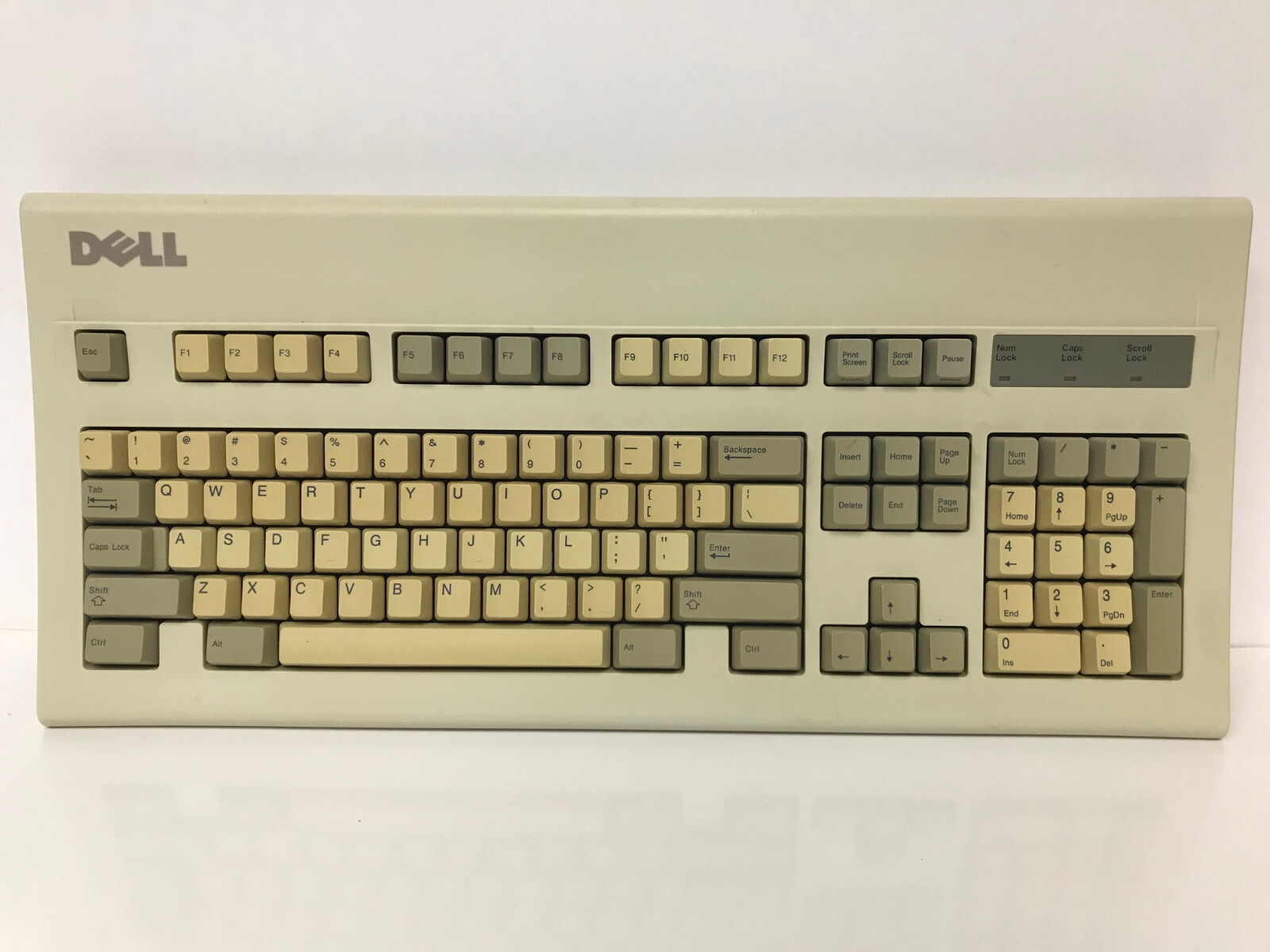DELL 26756  PS/2  KEYBOARD MODEL AT101R  FCC ID GYUR05SK  WITH WARRANTY