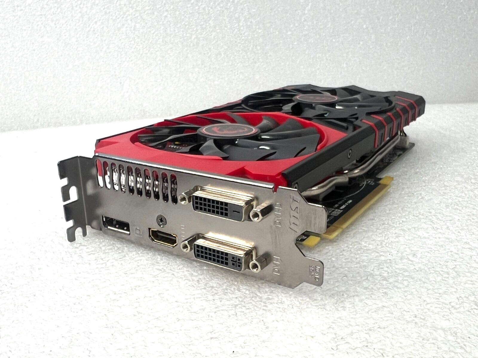 USED MSI Radeon R7 370 GAMING 4G GPU Graphics Card  🚚 GOOD DEAL 💲