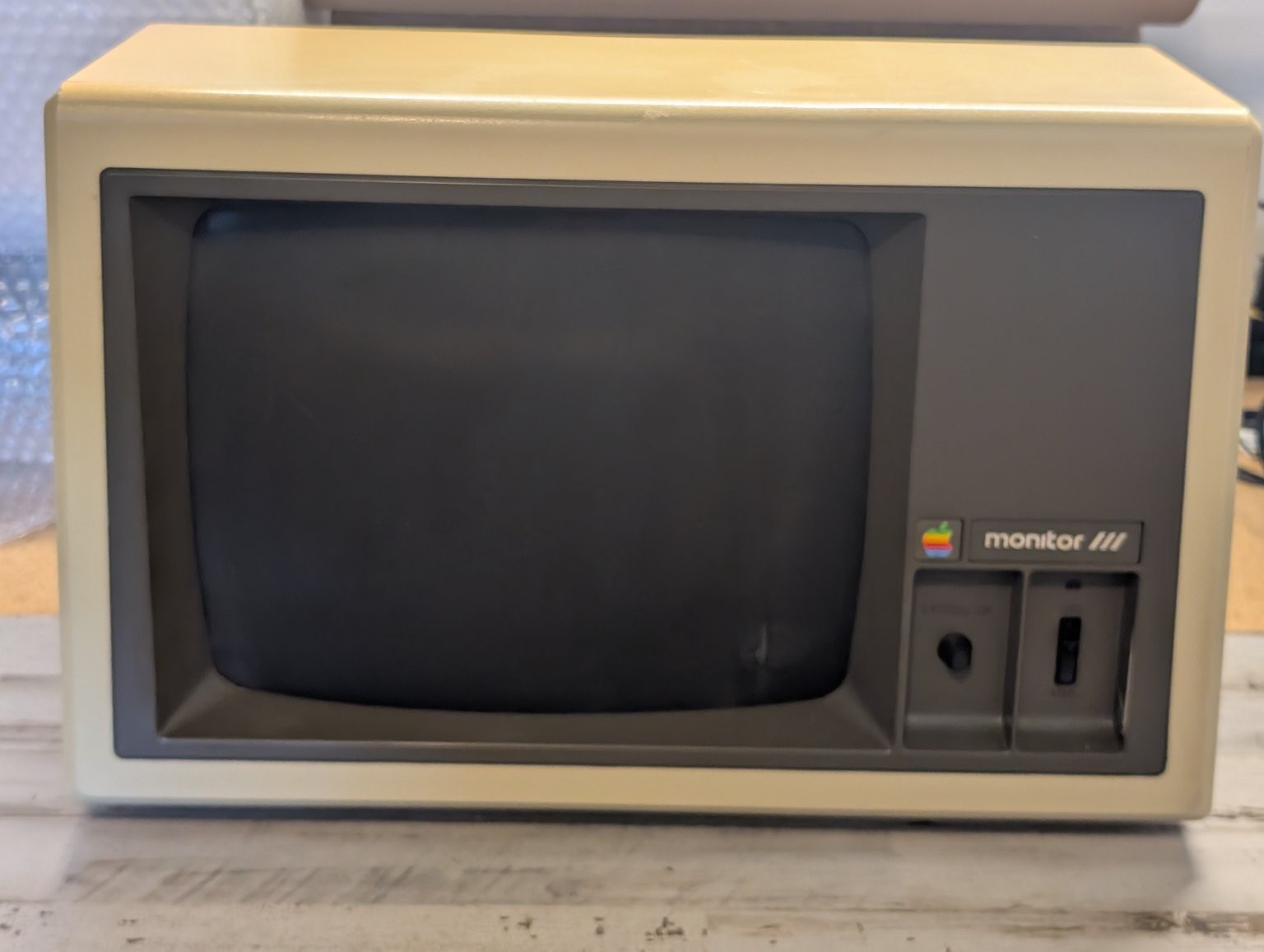 Apple Monitor III Vintage Computer Display A3M0039 for Apple III *PARTS/REPAIR*