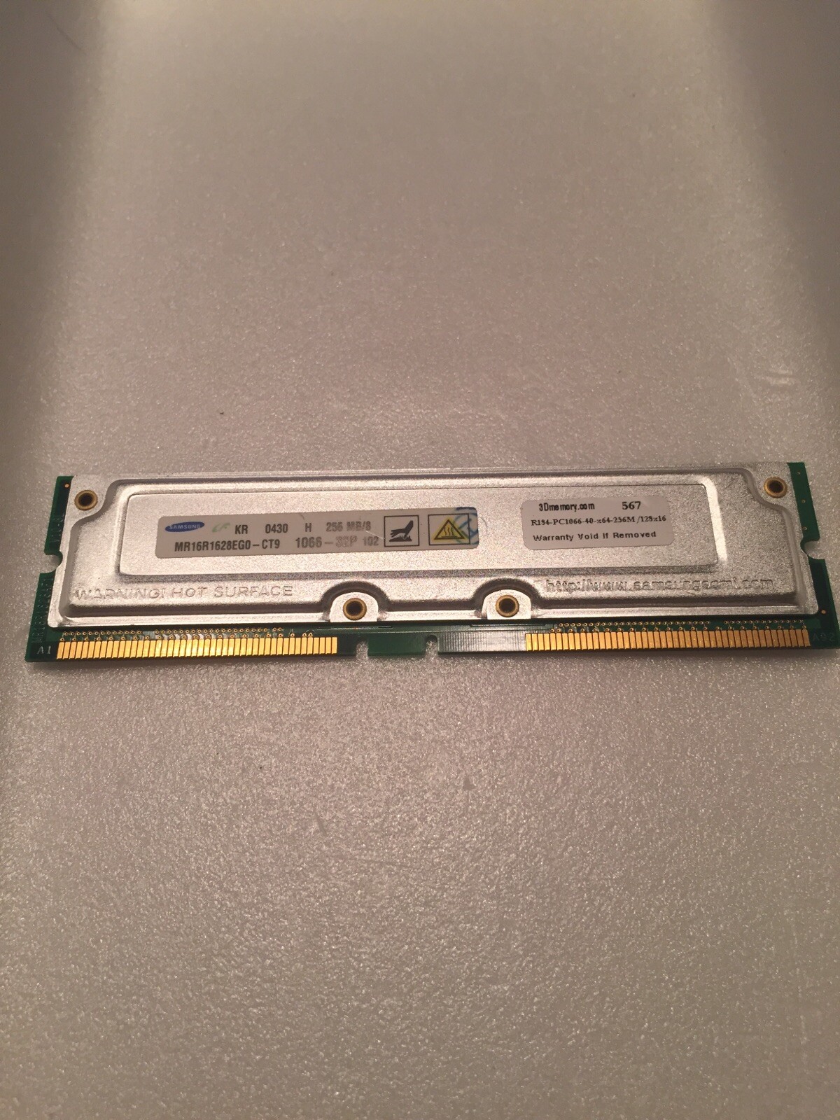 SAMSUNG Original 184-Pin 256MB RAMBUS RDRAM PC-1066, MR16R1628EG0-CT9