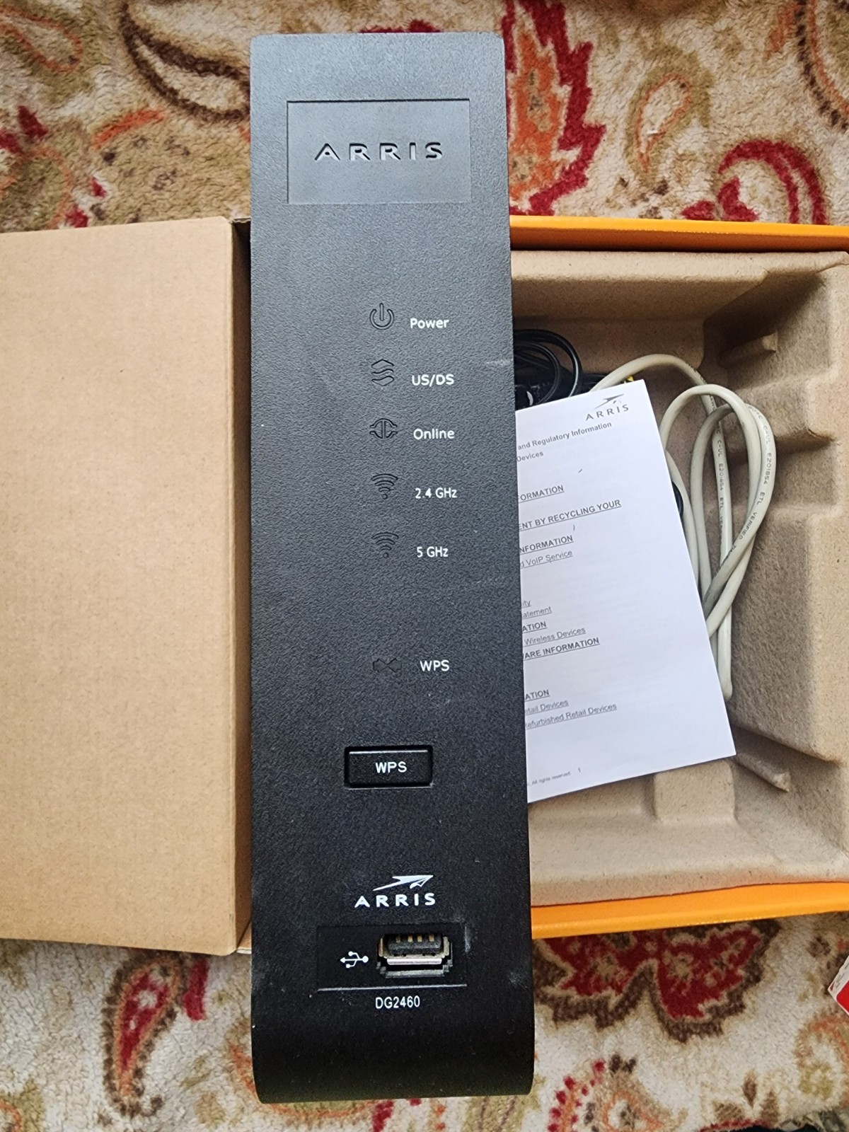 Arris DG2460 Surfboard Wireless Cable Modem Router w/ Cord and Box