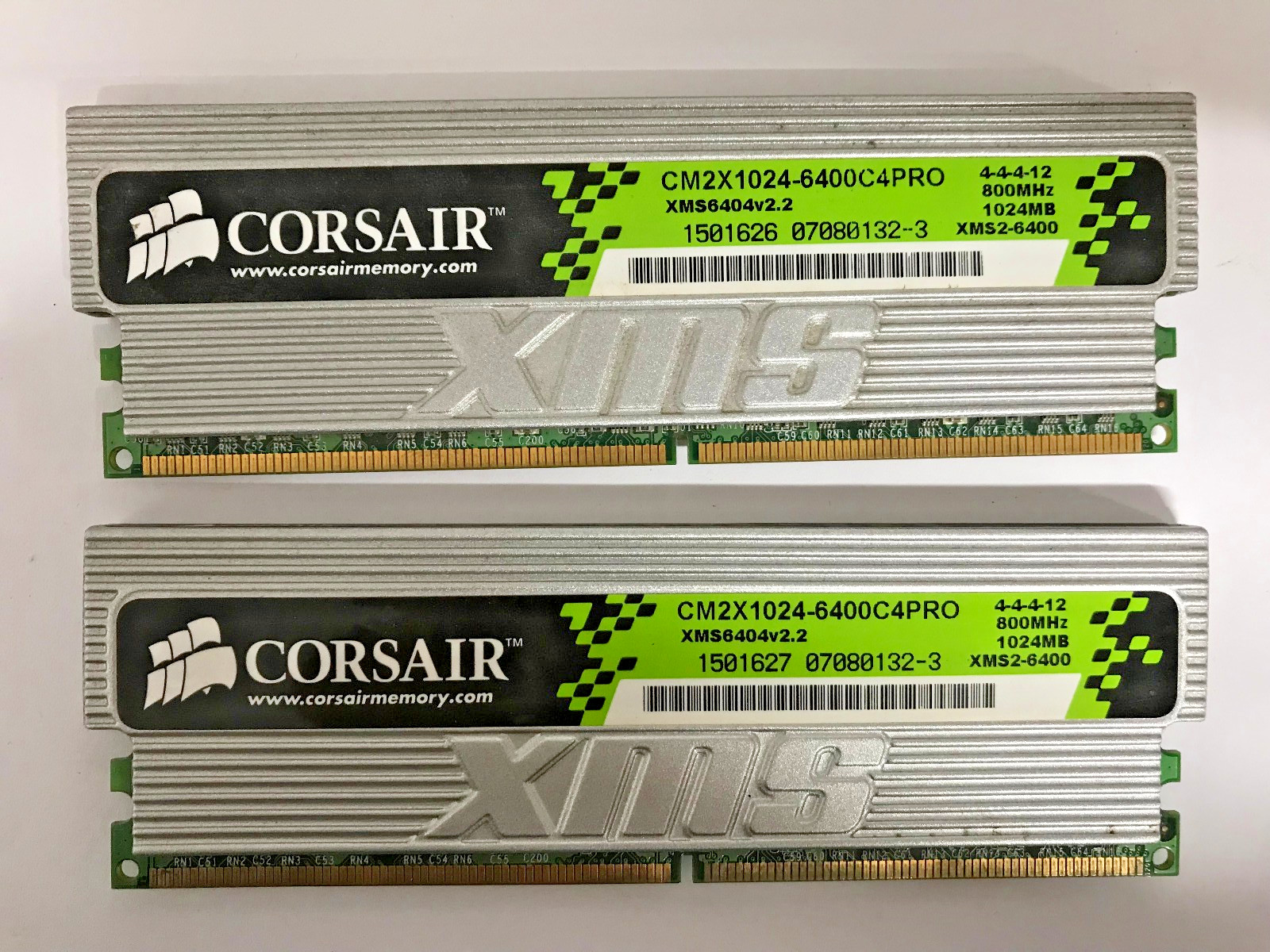 Corsair XMS2 PRO 2GB (2x1GB) DDR2 CM2X1024-6400C4PRO PC2-6400 800MHz #R3253