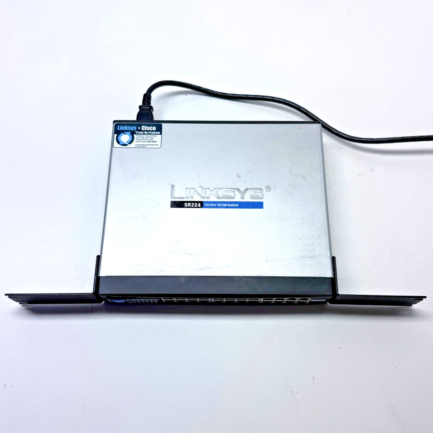 Linksys SR224 v2.0 24 Port 10/100 Mbps w/Power Cord