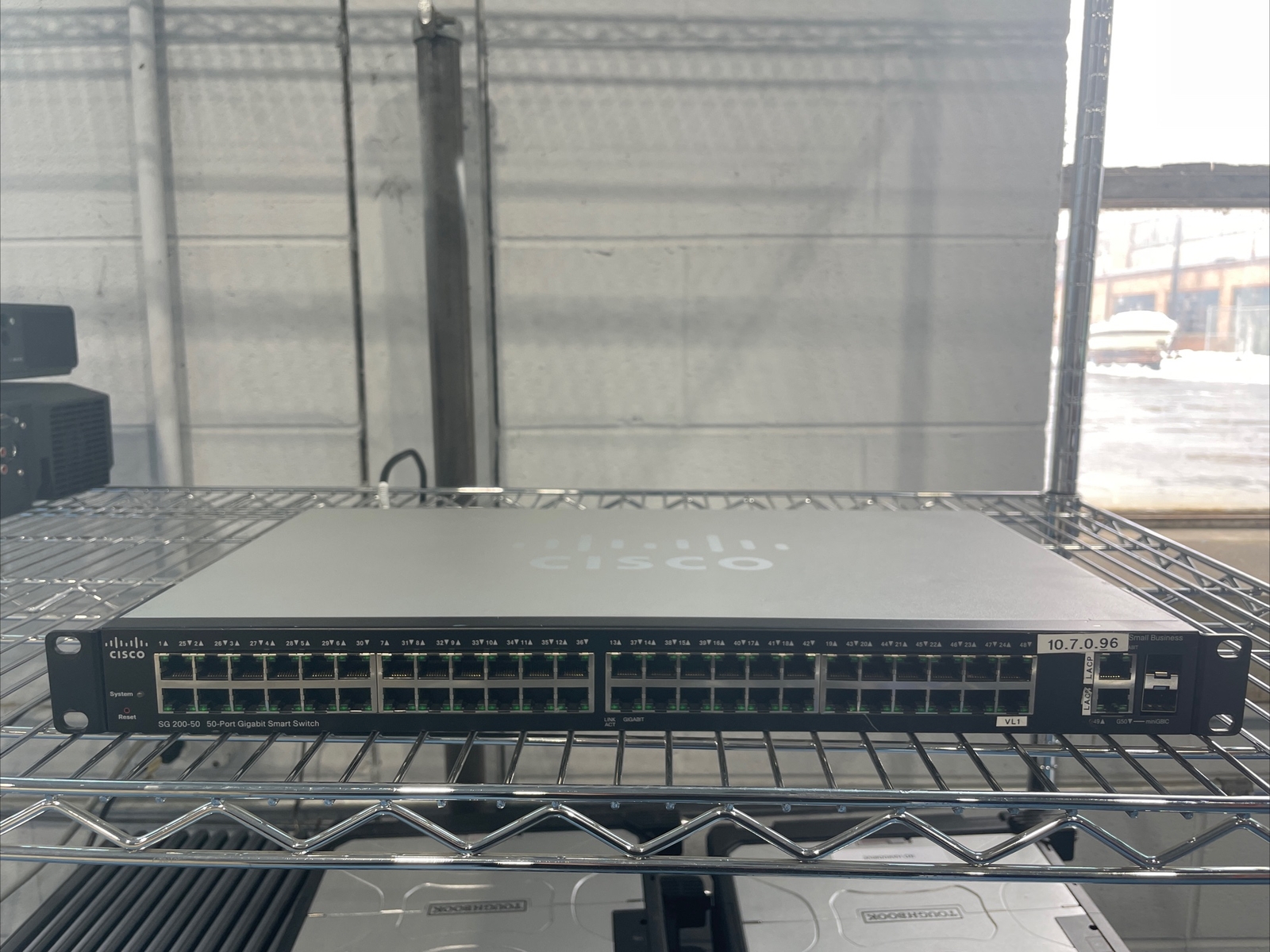 Cisco SG-200-50 50 Port Gigabit Smart Switch SLM2048T