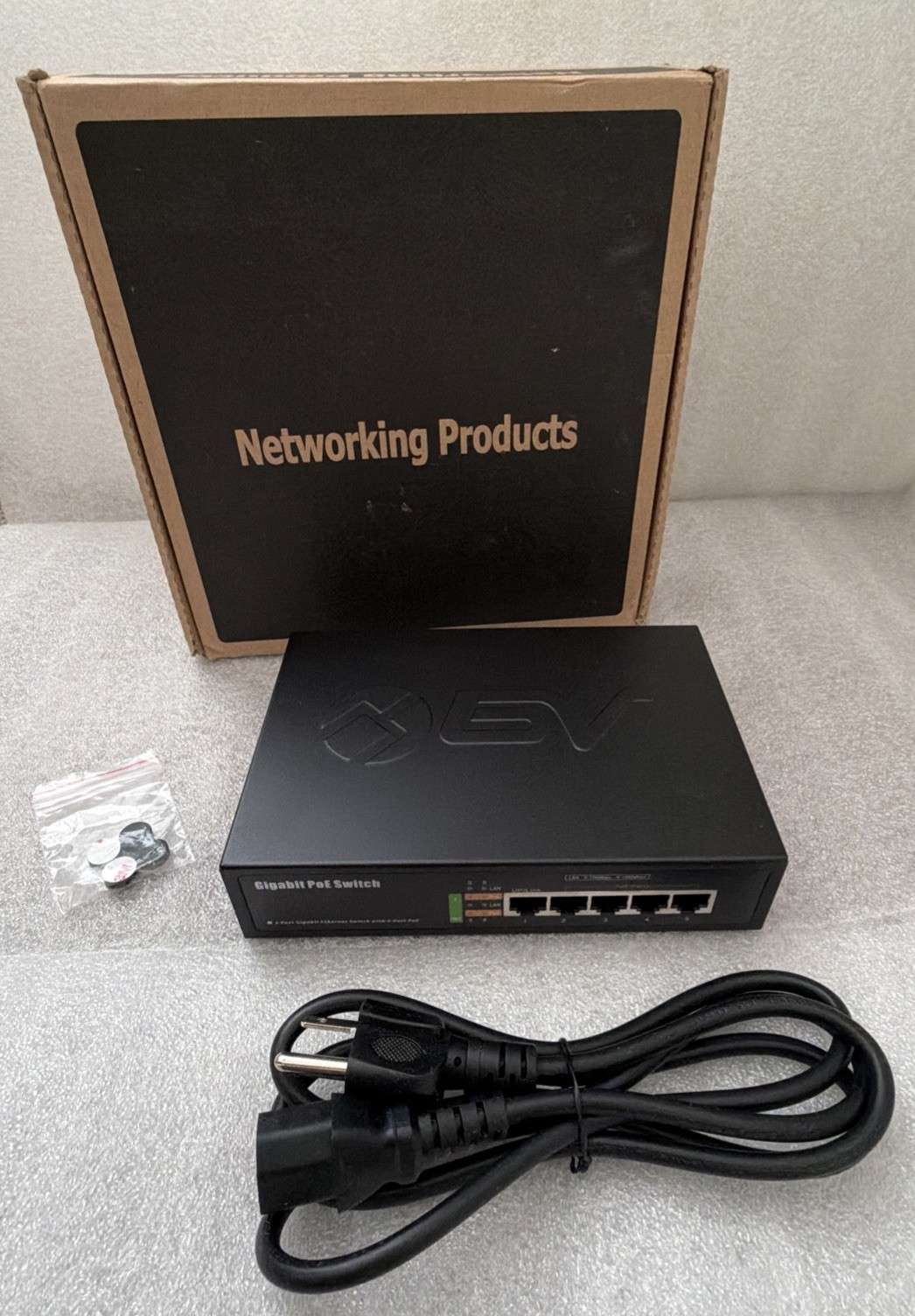 BV TECH POE-SW501 PoE Gigabit Switch 5 Port, NEW. 