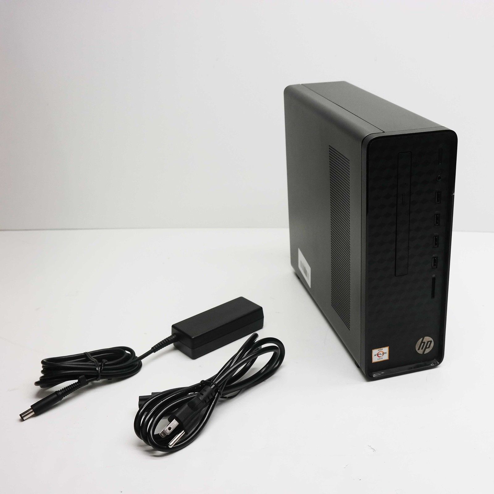 HP Slim S01-aF0056 Desktop PC AMD Athlon Gold 3150U 8GB 1TB
