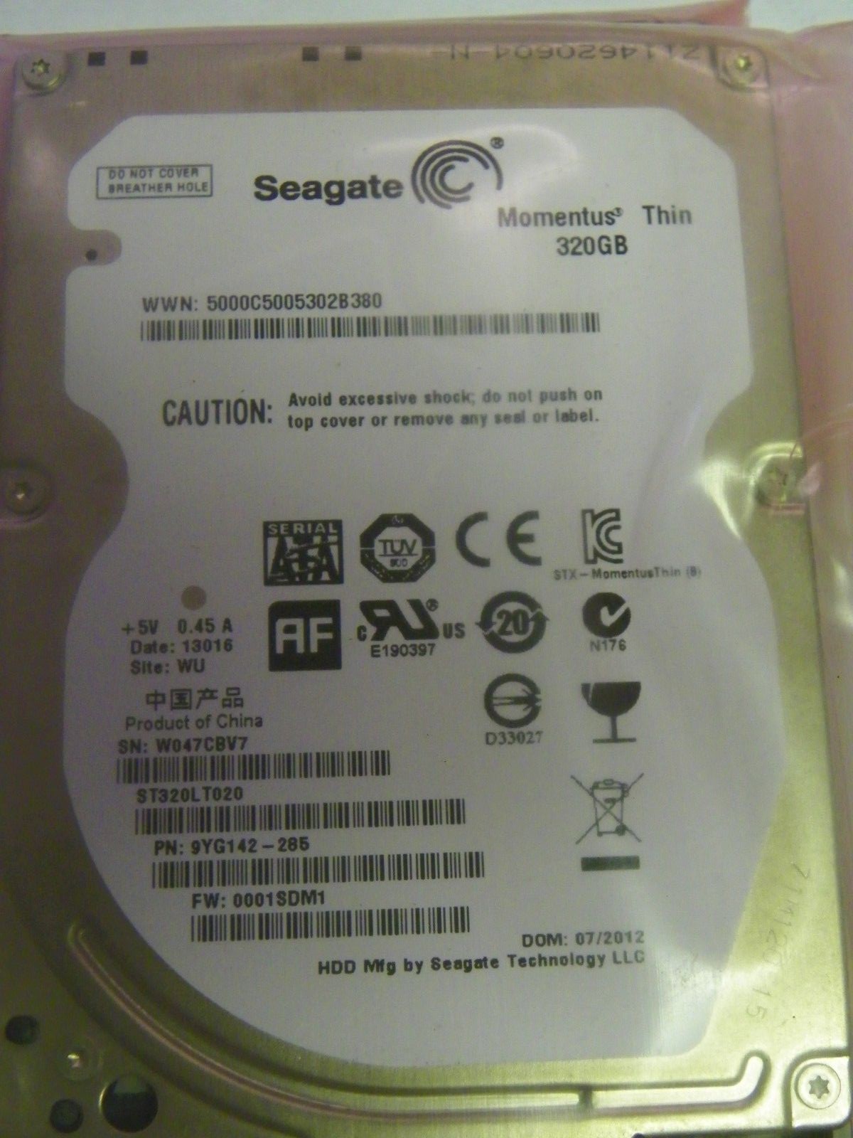 Seagate ST320LT020 P/N:9YG142-285 FW:0001SDM1 WU Laptop 320GB 2.5" 7mm SATA HDD