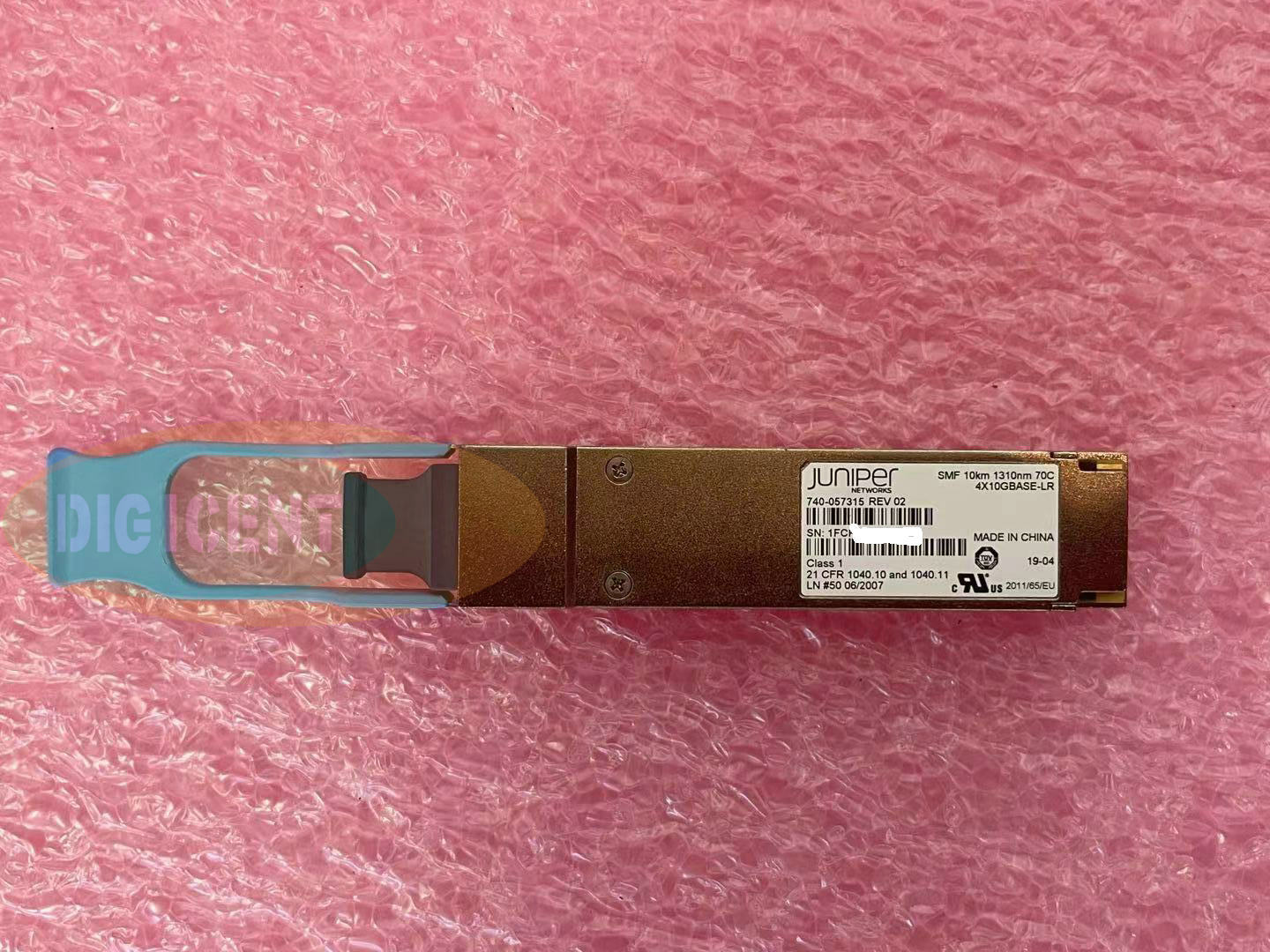 Juniper JNP-QSFP-4x10GE-LR, QSFP+ 4x10GBASE LR 10km 740-057315