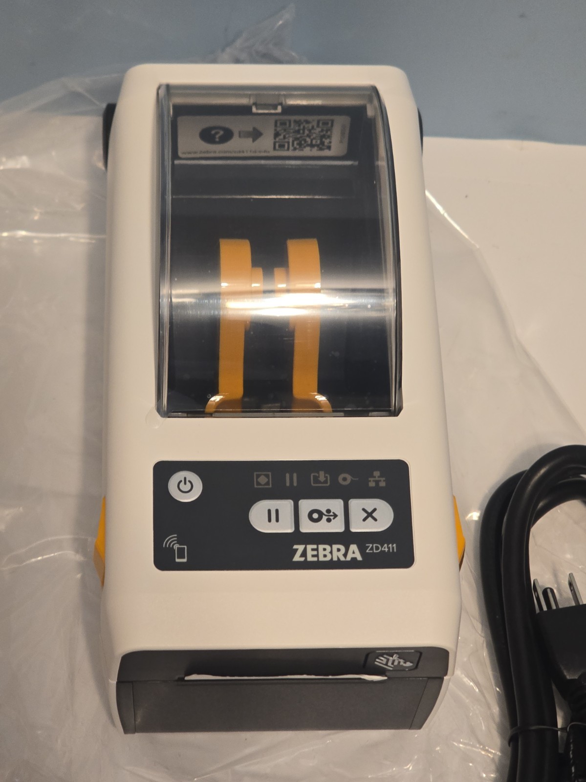 Zebra ZD411  Thermal Transfer/Direct Thermal 2-Inch Printer NIB ZD4A022-D01M00EZ