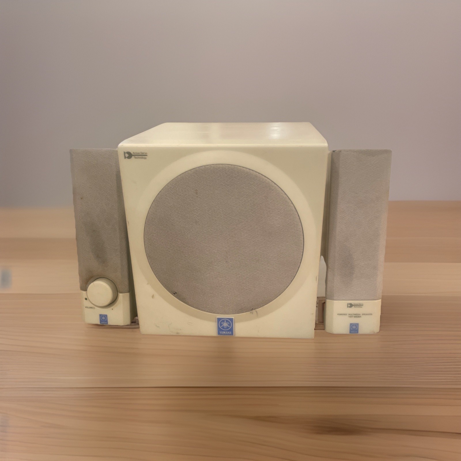 Yamaha Powered Multimedia Speakers YST-MS201 VINTAGE AUX Computer TV 2.1 Rare 🔥