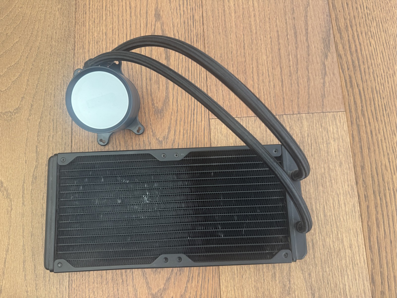 NZXT Kraken X63 280mm AIO Liquid CPU Cooler Radiator Pump UNTESTED No Fans AS-IS