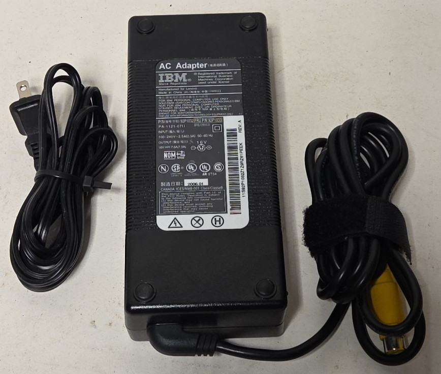 IBM AC Adapter PA-1121-0711 92P1032 FRU P/N:92P1033 Power Cord Box Tested OEM 