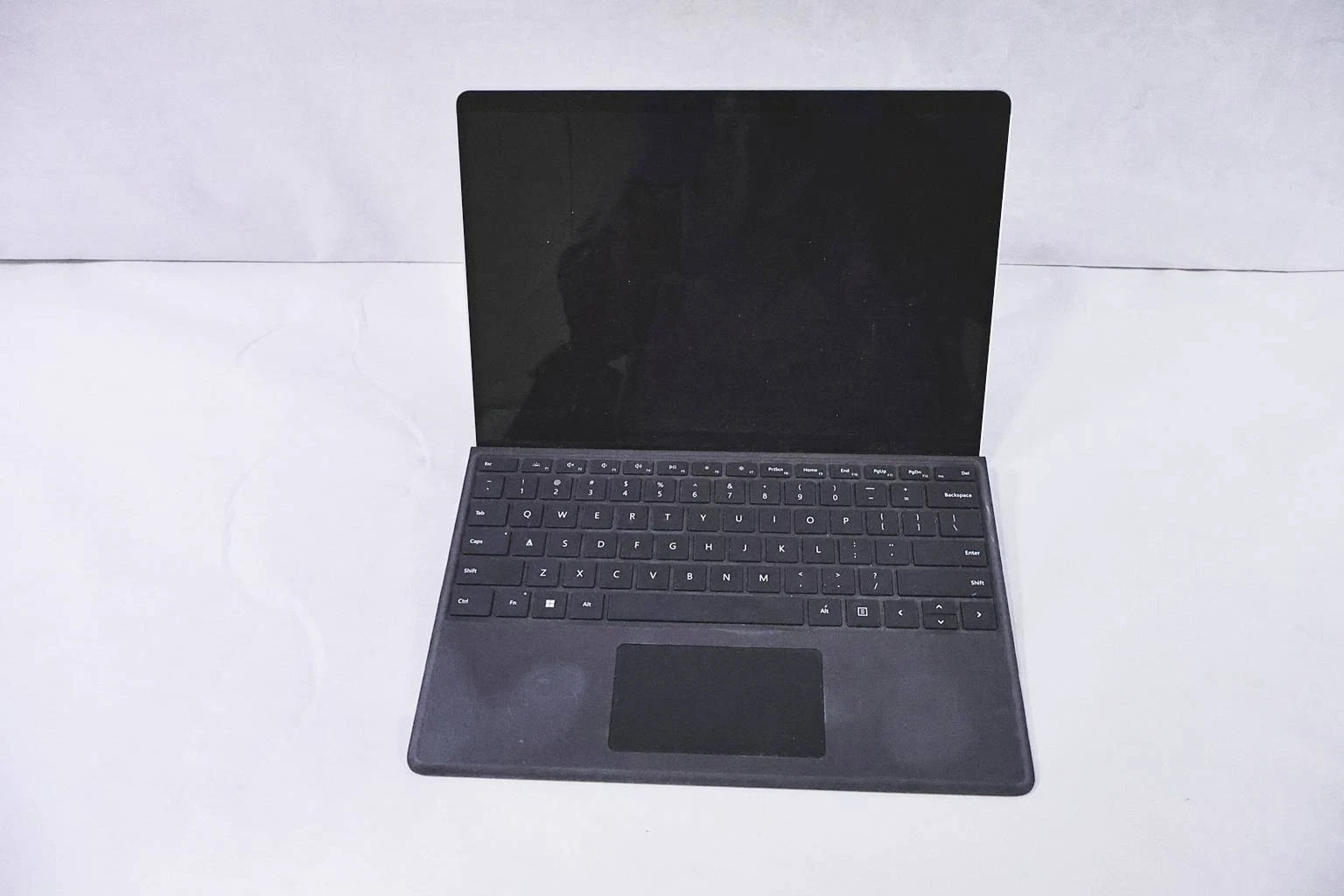 Microsoft Surface Pro 8 13” W/KEYBOARD i5-1145G7 16GB 256GB SSD LTE  Win 11P