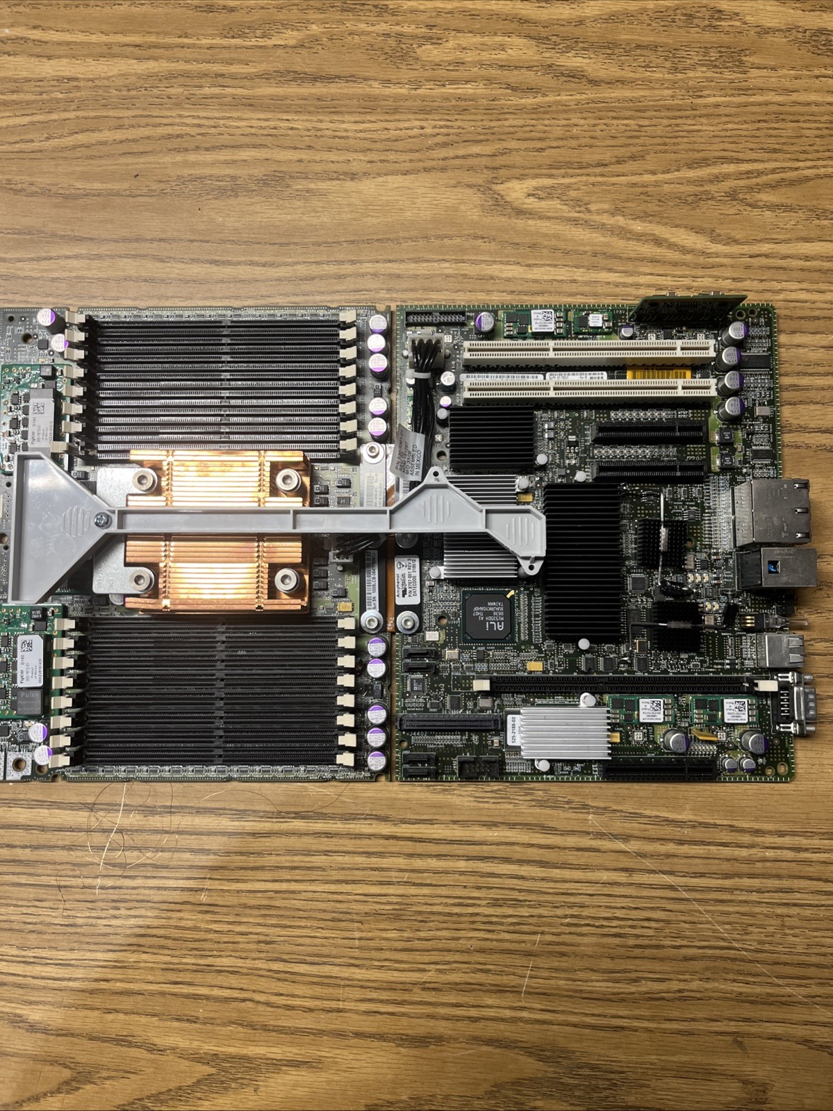 Sun 501-7502-01 Motherboard With Sun 501-7501-01 15 Slot CPU Memory Board