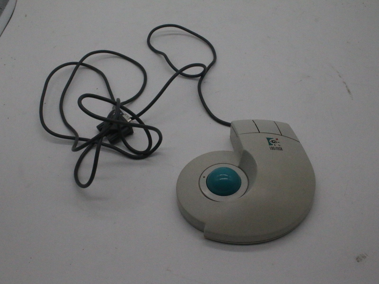 Vintage Logitech TrackMan T-CC2-9F Serial DB9 Trackball Stationary Mouse Tested